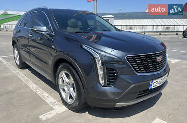 Внедорожник / Кроссовер Cadillac XT4 2018 в 
