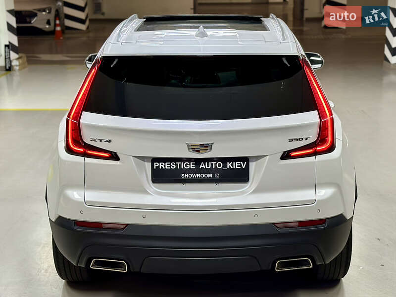 Позашляховик / Кросовер Cadillac XT4 2022 в Києві