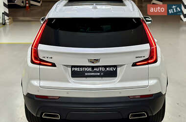Внедорожник / Кроссовер Cadillac XT4 2022 в 