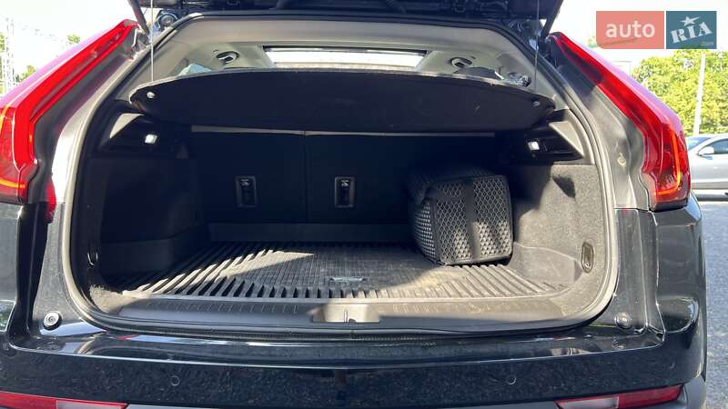 Внедорожник / Кроссовер Cadillac XT4 2018 в Одессе