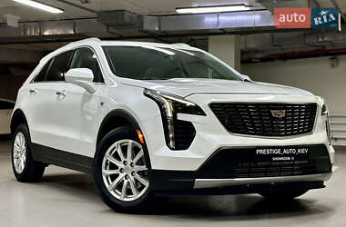 Внедорожник / Кроссовер Cadillac XT4 2022 в 