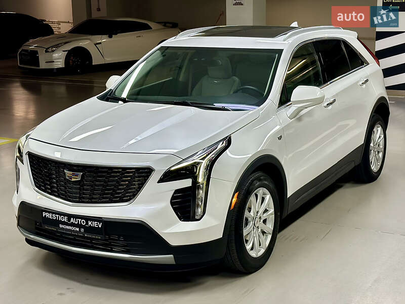 Внедорожник / Кроссовер Cadillac XT4 2022 в Киеве