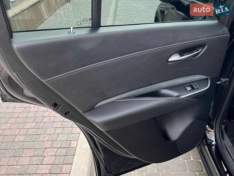 Внедорожник / Кроссовер Cadillac XT4 2020 в Киеве