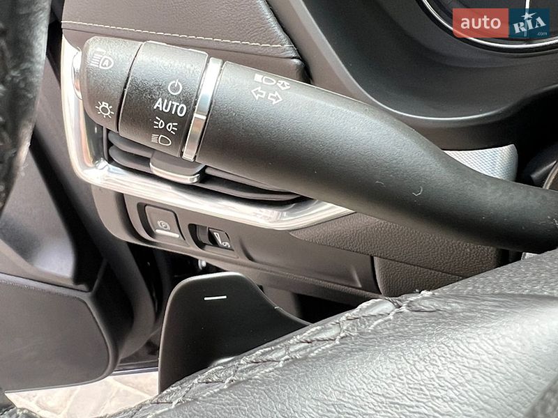 Внедорожник / Кроссовер Cadillac XT4 2020 в Киеве