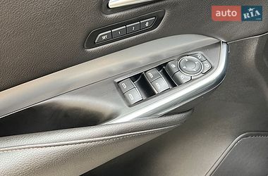 Внедорожник / Кроссовер Cadillac XT4 2020 в Киеве