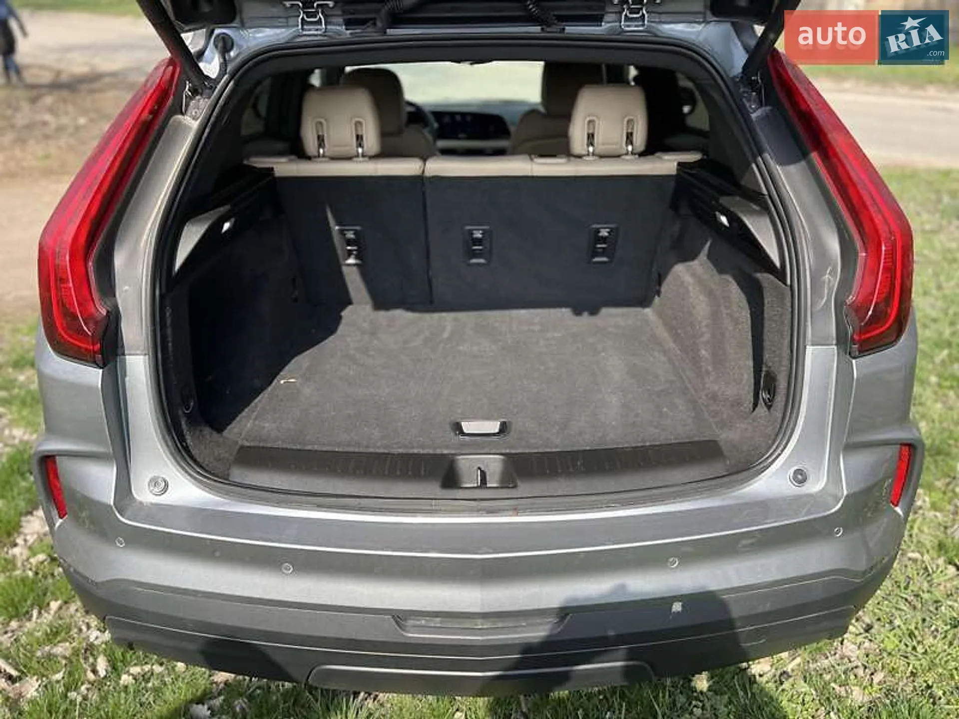 2023 Cadillac XT4 - мініатюра 14