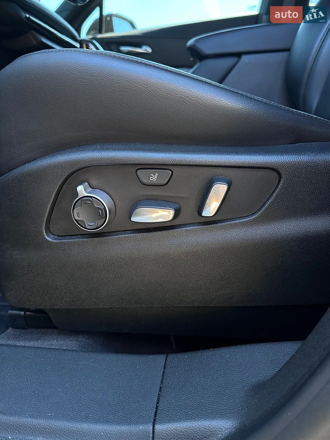 2019 Cadillac XT4 - мініатюра 11