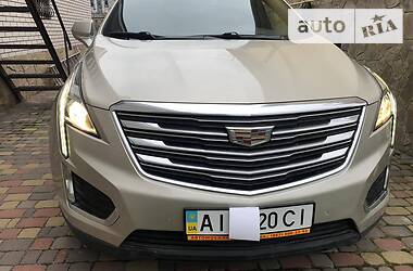 Внедорожник / Кроссовер Cadillac XT5 2016 в 