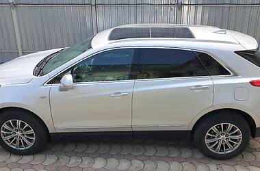 Внедорожник / Кроссовер Cadillac XT5 2017 в Ужгороде