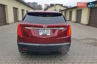 Внедорожник / Кроссовер Cadillac XT5 2017 в Хмельницком