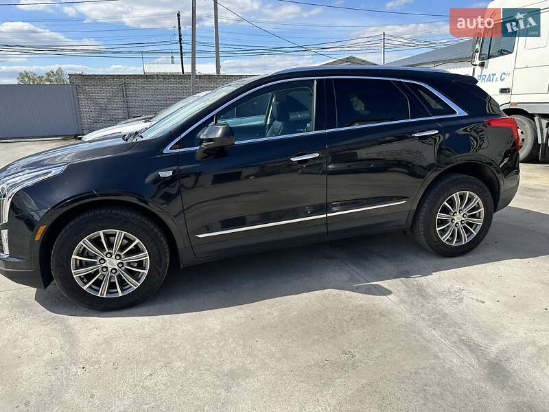 Внедорожник / Кроссовер Cadillac XT5 2016 в Киеве фото 2 Внедорожник / Кроссовер Cadillac XT5 2016 в Киеве
