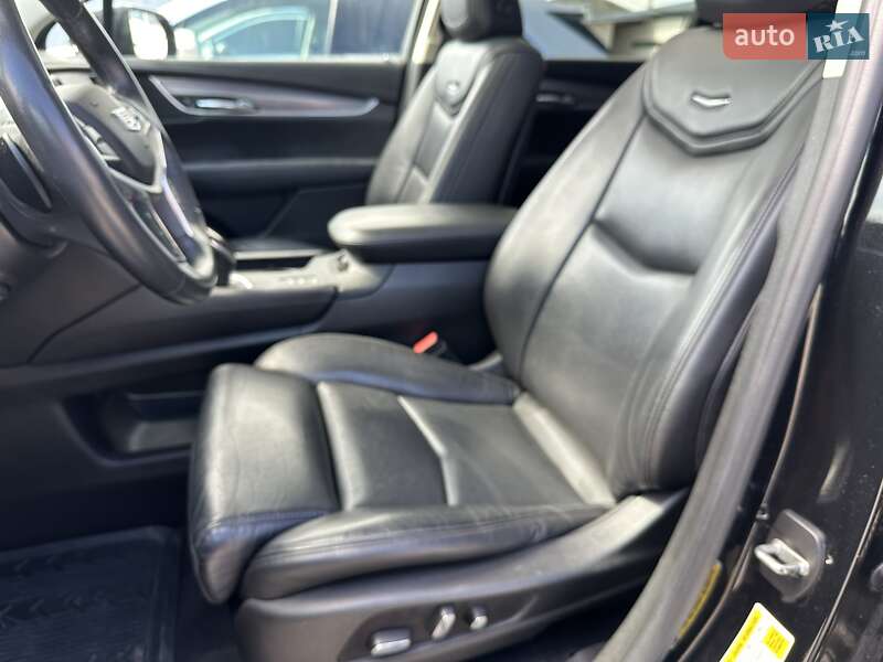 Внедорожник / Кроссовер Cadillac XT5 2016 в Киеве фото 9 Внедорожник / Кроссовер Cadillac XT5 2016 в Киеве