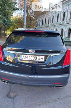 Внедорожник / Кроссовер Cadillac XT5 2016 в Житомире