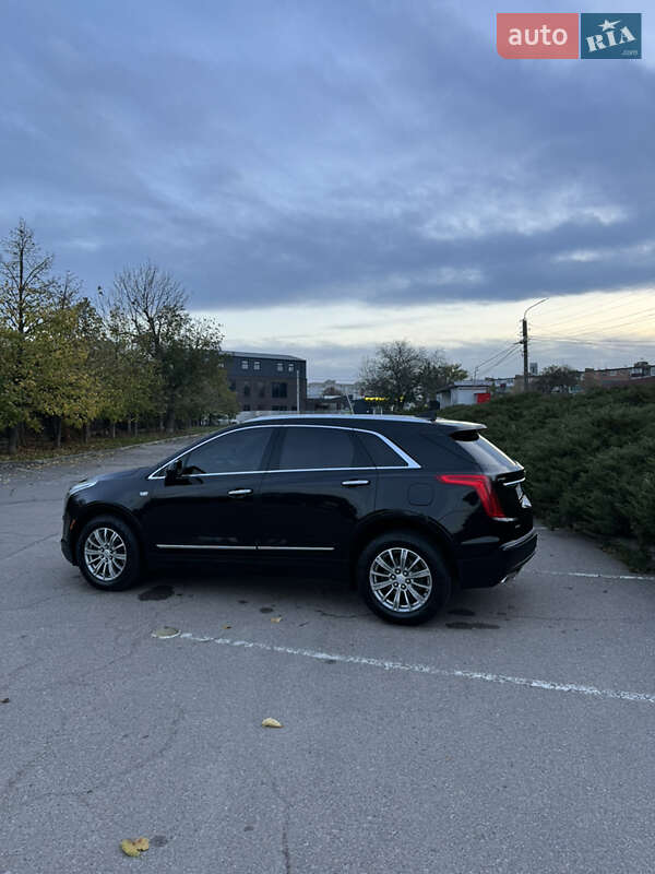 Внедорожник / Кроссовер Cadillac XT5 2017 в Умани