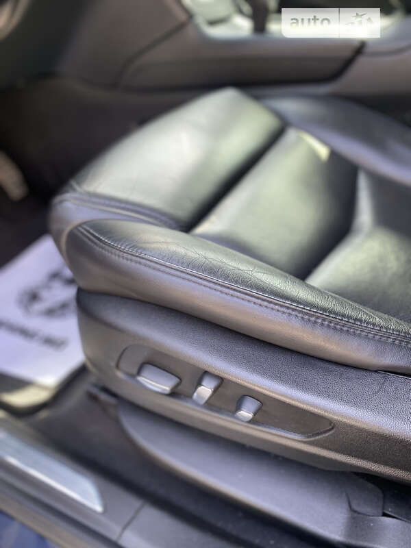 Внедорожник / Кроссовер Cadillac XT5 2017 в Днепре