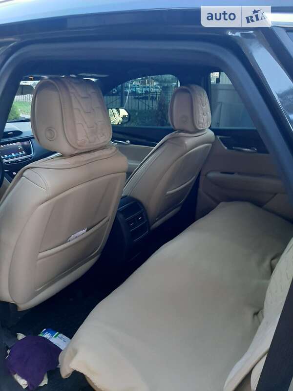 Внедорожник / Кроссовер Cadillac XT5 2016 в Черкассах фото 10 Внедорожник / Кроссовер Cadillac XT5 2016 в Черкассах
