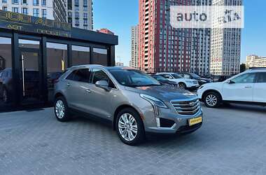 Позашляховик / Кросовер Cadillac XT5 2019 в Києві