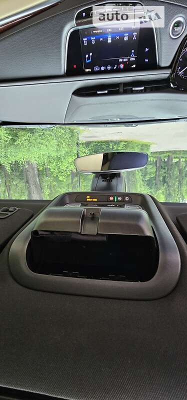 Внедорожник / Кроссовер Cadillac XT5 2018 в Киеве фото 16 Внедорожник / Кроссовер Cadillac XT5 2018 в Киеве