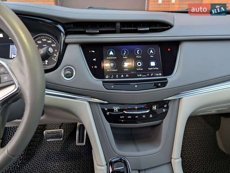Внедорожник / Кроссовер Cadillac XT5 2021 в Луцке