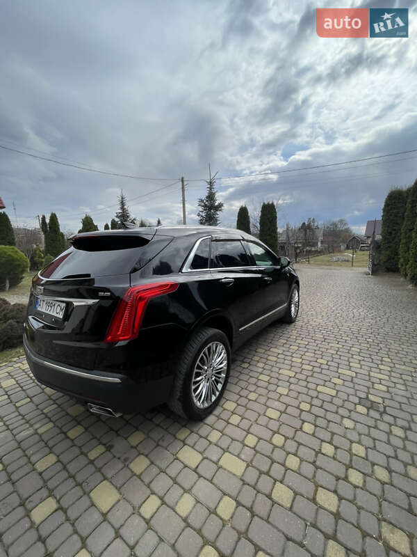 Внедорожник / Кроссовер Cadillac XT5 2016 в Коломые
