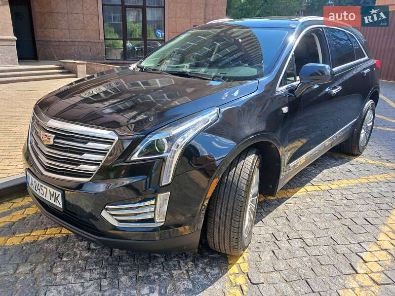 Внедорожник / Кроссовер Cadillac XT5 2017 в Киеве