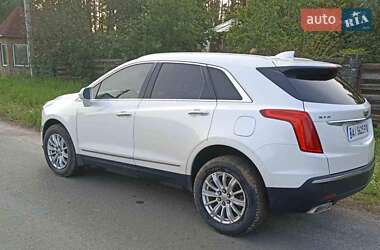 Внедорожник / Кроссовер Cadillac XT5 2018 в 