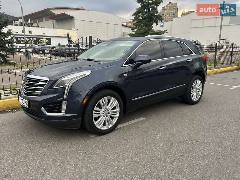 Позашляховик / Кросовер Cadillac XT5 2018 в Києві