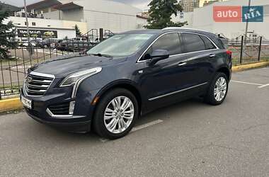 Внедорожник / Кроссовер Cadillac XT5 2018 в 