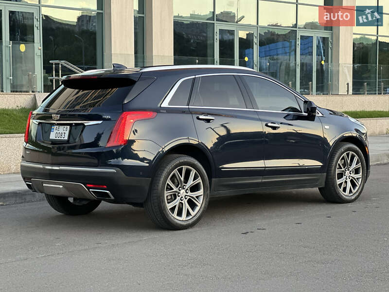 Позашляховик / Кросовер Cadillac XT5 2017 в Дніпрі