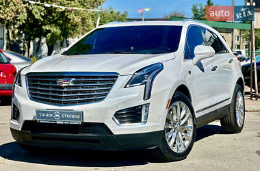Внедорожник / Кроссовер Cadillac XT5 2017 в Киеве