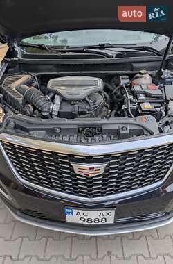 Внедорожник / Кроссовер Cadillac XT5 2021 в 
