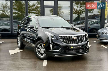 Внедорожник / Кроссовер Cadillac XT5 2021 в 