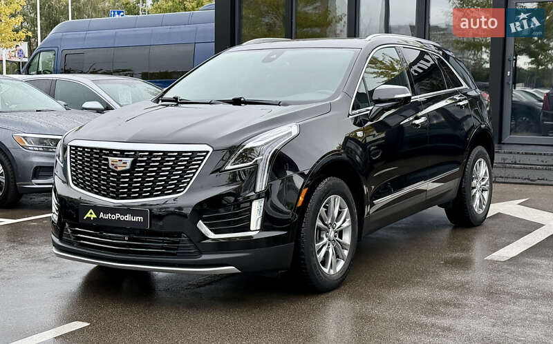 Внедорожник / Кроссовер Cadillac XT5 2021 в Киеве