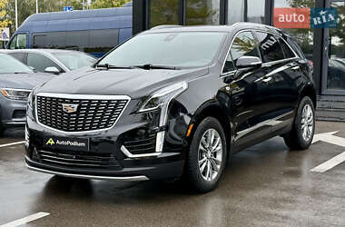 Внедорожник / Кроссовер Cadillac XT5 2021 в 
