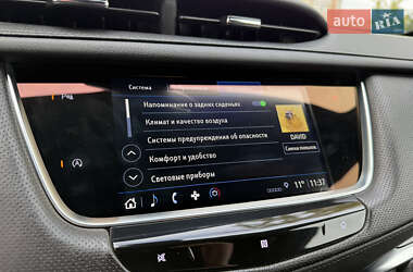 Внедорожник / Кроссовер Cadillac XT5 2021 в 