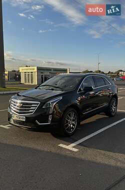 Внедорожник / Кроссовер Cadillac XT5 2018 в 