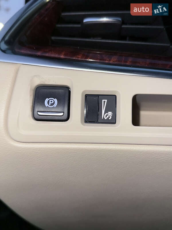 Позашляховик / Кросовер Cadillac XT5 2017 в Миколаєві