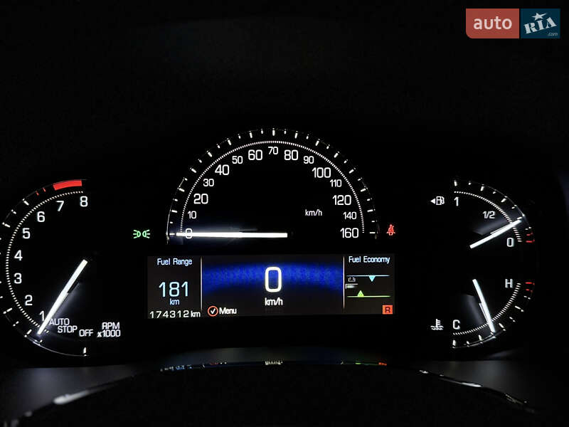 Позашляховик / Кросовер Cadillac XT5 2017 в Миколаєві