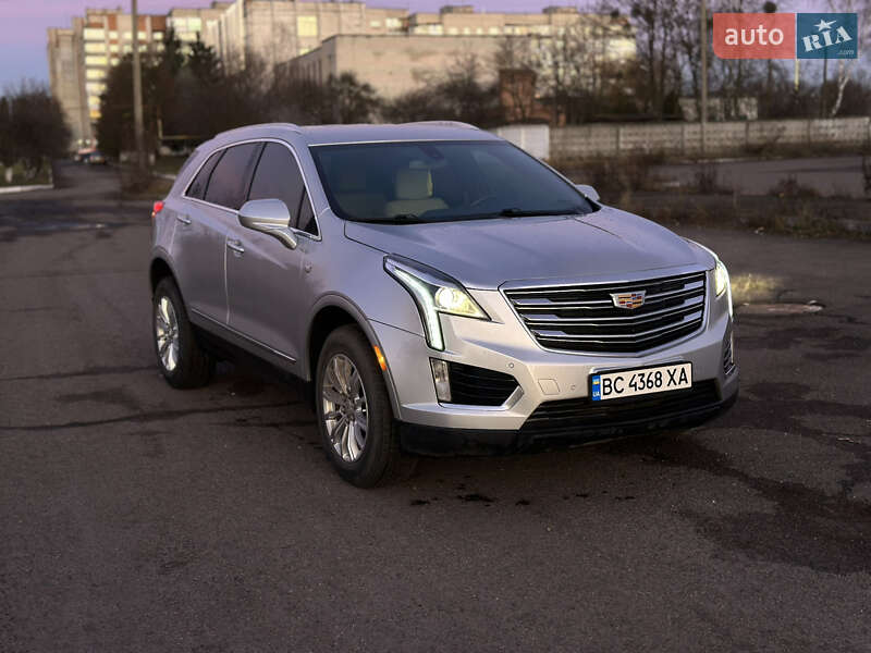 Внедорожник / Кроссовер Cadillac XT5 2019 в Шептицькому