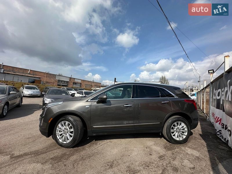 Внедорожник / Кроссовер Cadillac XT5 2018 в Запорожье фото 6 Внедорожник / Кроссовер Cadillac XT5 2018 в Запорожье