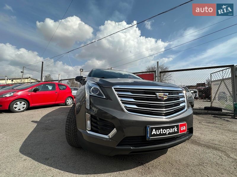 Внедорожник / Кроссовер Cadillac XT5 2018 в Запорожье фото 2 Внедорожник / Кроссовер Cadillac XT5 2018 в Запорожье