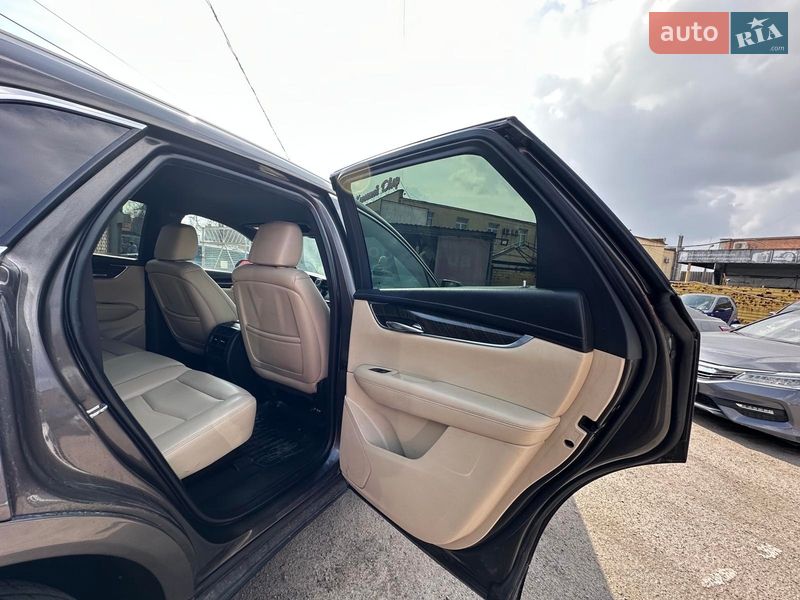 Внедорожник / Кроссовер Cadillac XT5 2018 в Запорожье фото 20 Внедорожник / Кроссовер Cadillac XT5 2018 в Запорожье