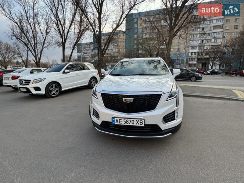 Позашляховик / Кросовер Cadillac XT5 2020 в Дніпрі