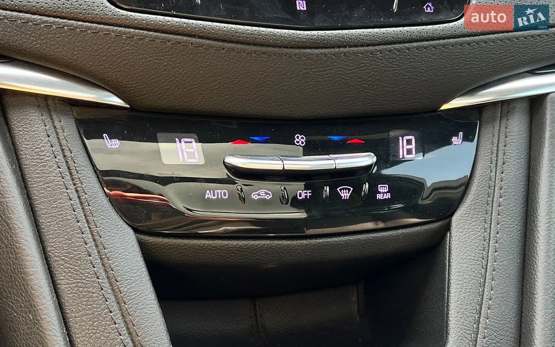 2019 Cadillac XT5 - мініатюра 20