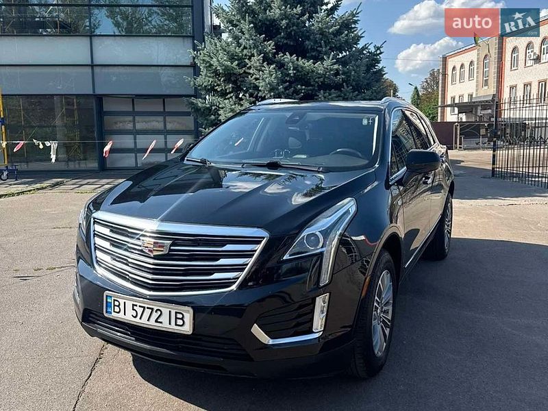 Cadillac XT5, фото з оголошення