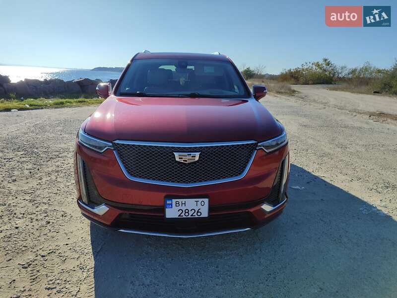 Внедорожник / Кроссовер Cadillac XT6 2020 в Измаиле