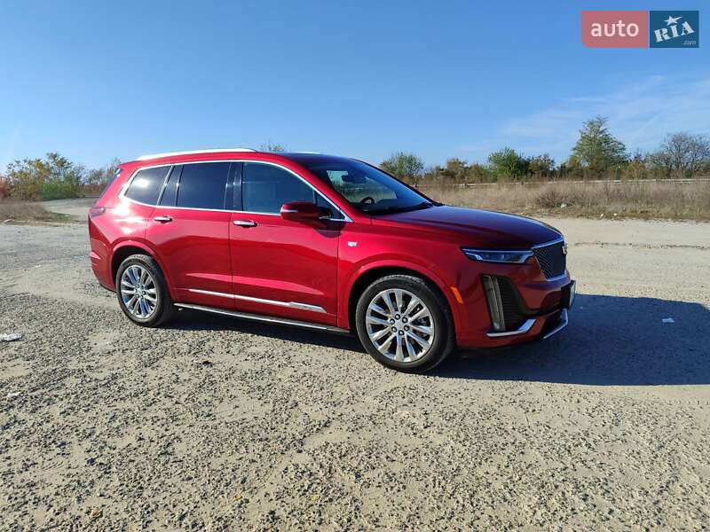 Внедорожник / Кроссовер Cadillac XT6 2020 в Измаиле