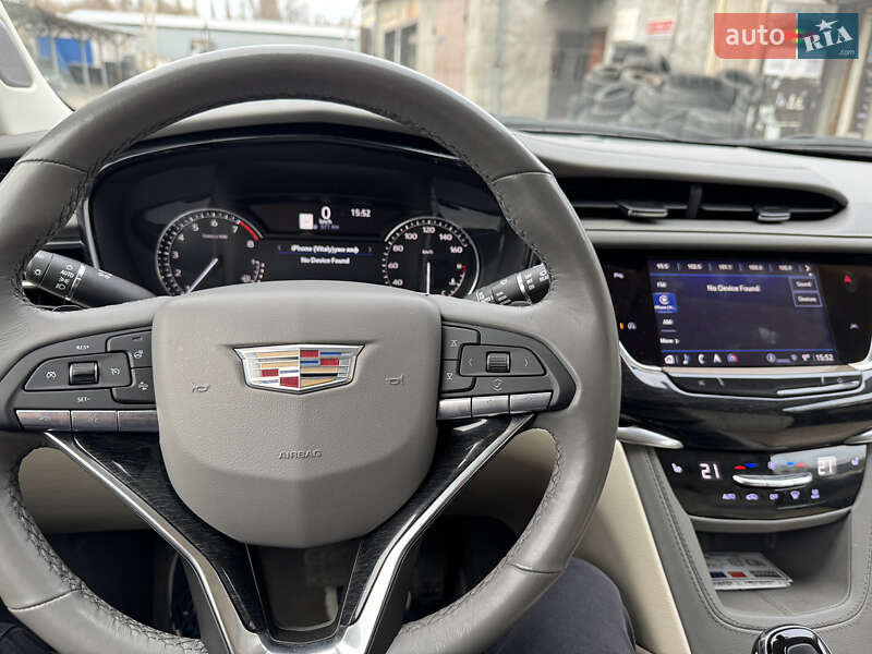 Универсал Cadillac XT6 2022 в Днепре