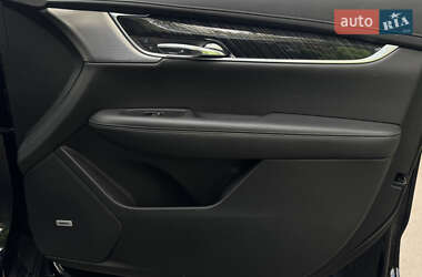 Внедорожник / Кроссовер Cadillac XT6 2019 в 
