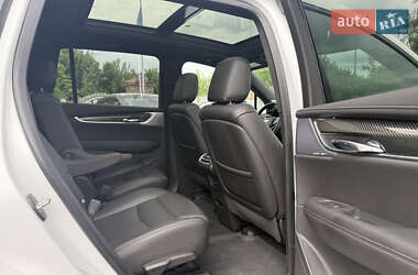 Внедорожник / Кроссовер Cadillac XT6 2020 в 